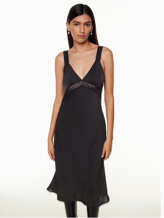Wilfred Dresses & Skirts - Wilfred Black Lace-Trim Slip Dress
